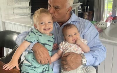 ЖИВЕТ ТАКОЙ ПАРЕНЬ…