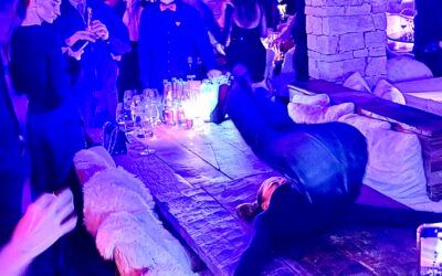 КУРШЕВЕЛЬ: ТАНЦЫ НА СТОЛАХ