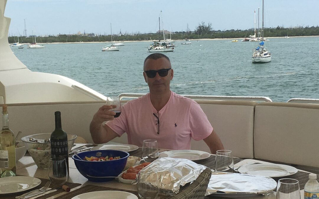 “НАЗЛО” НАДМЕННОМУ СОСЕДУ…